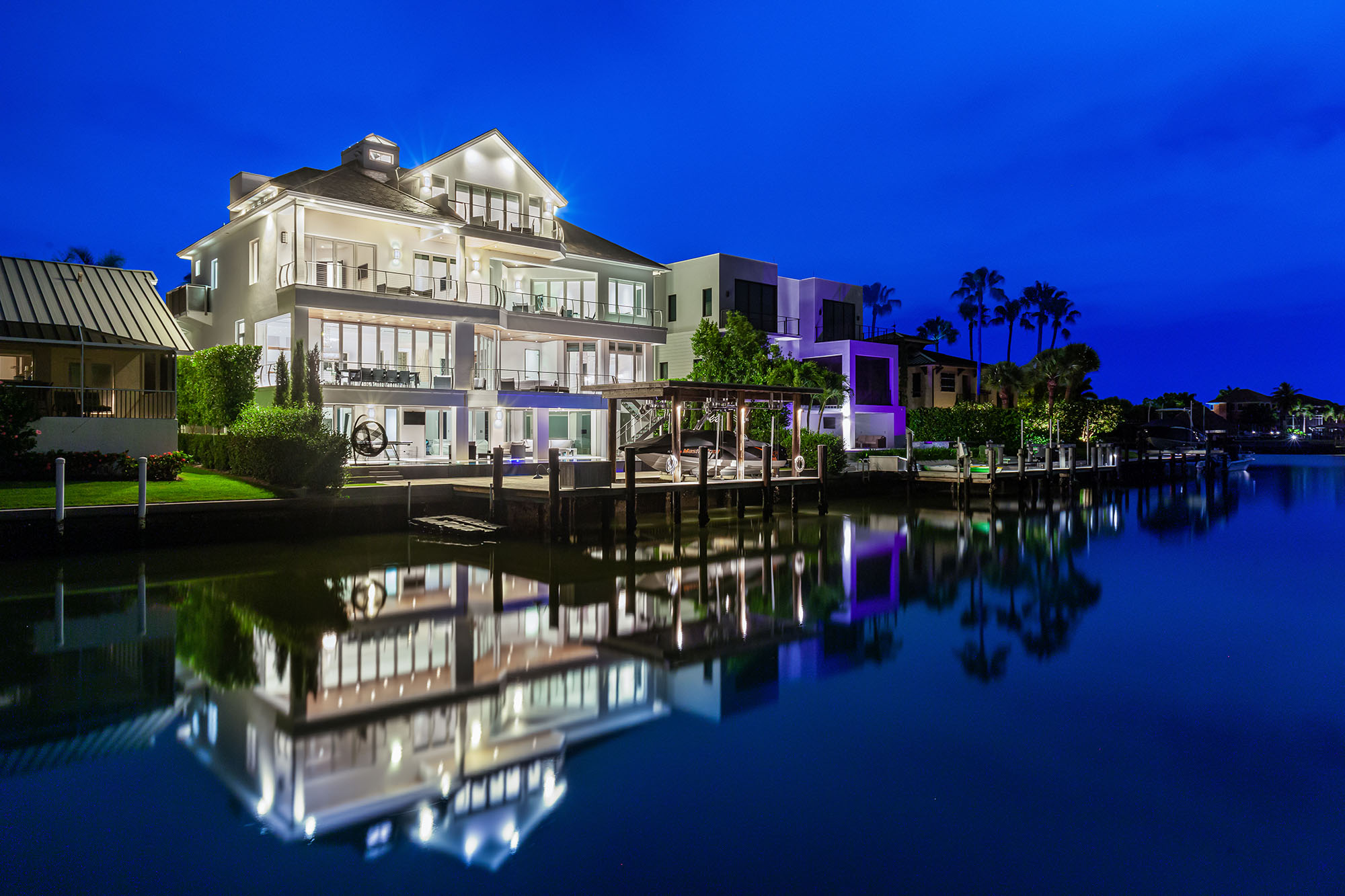 FEATURED LISTING:  260 CHANNEL DRIVE