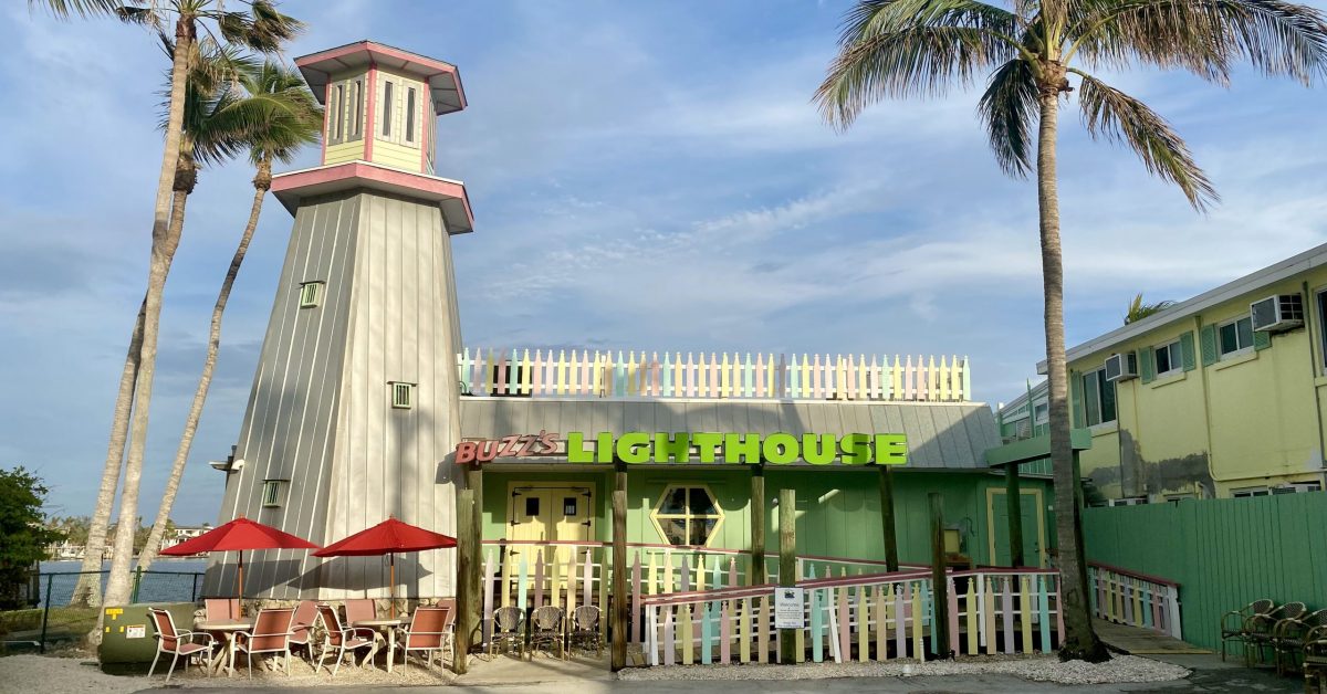 BUZZ’S LIGHTHOUSE RESTAURANT REOPENS